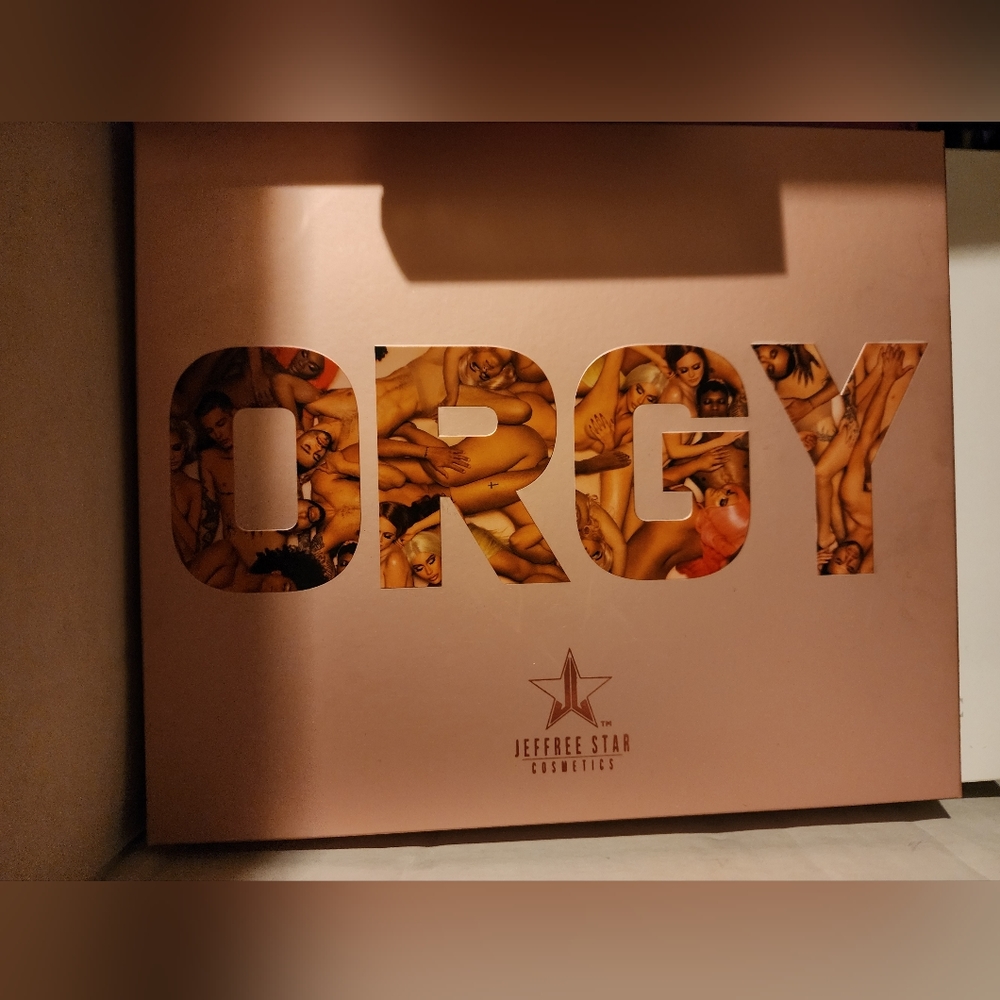 Jeffree Star Orgy Palette